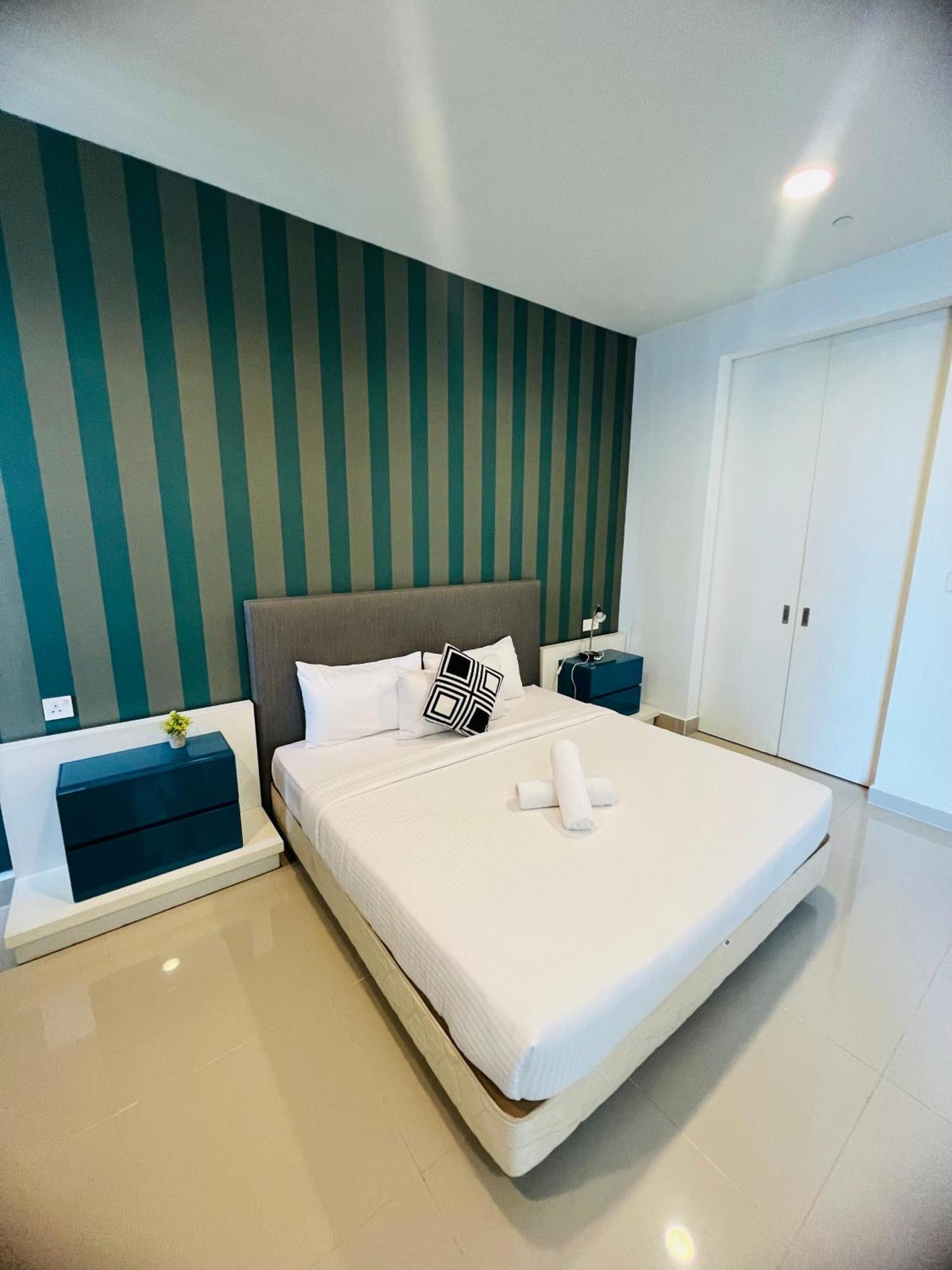 Luxury Platinum Suites Klcc By Lux Stay