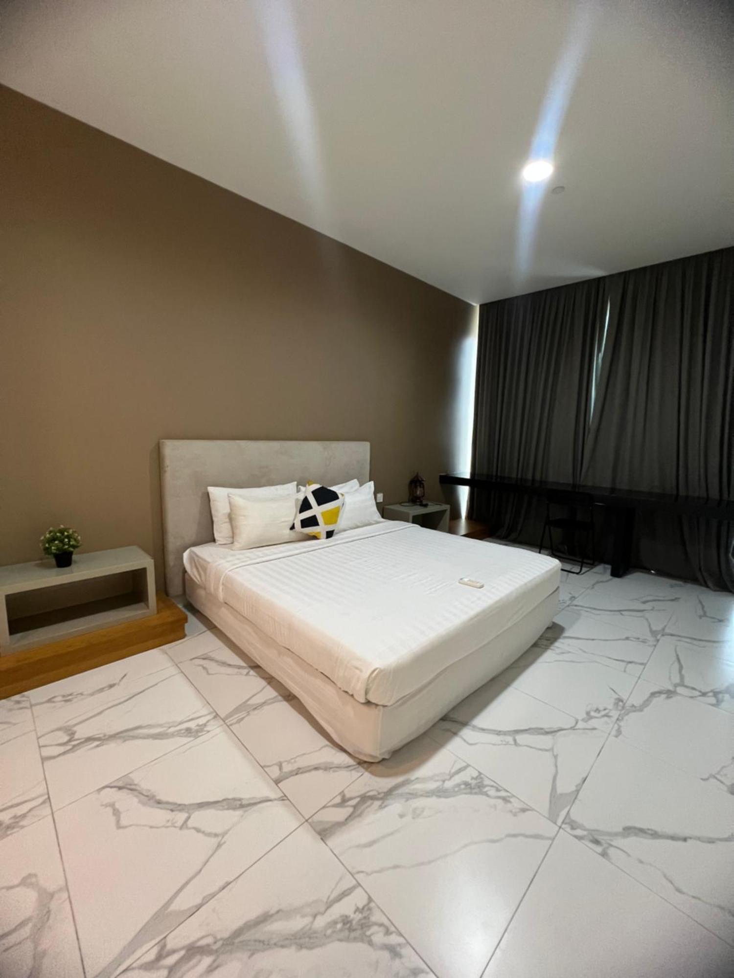 Luxury Platinum Suites Klcc By Lux Stay Pangsapuri Kuala Lumpur